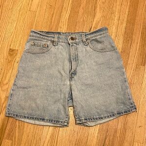 Levi’s 550 denim shorts